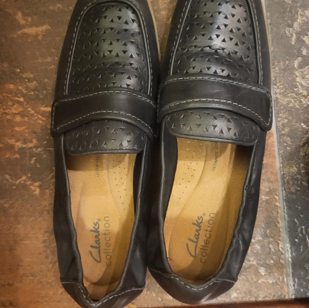 Clarks Black Loafers 6.5